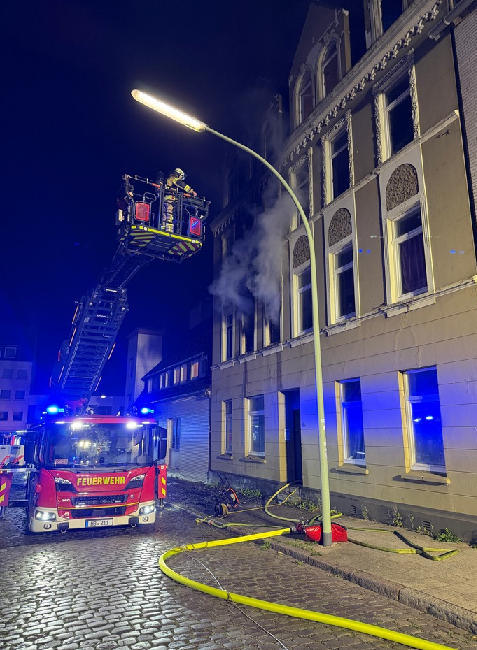 Einsatzreiche Nacht für die Feuerwehr Bremerhaven bremerhaven02