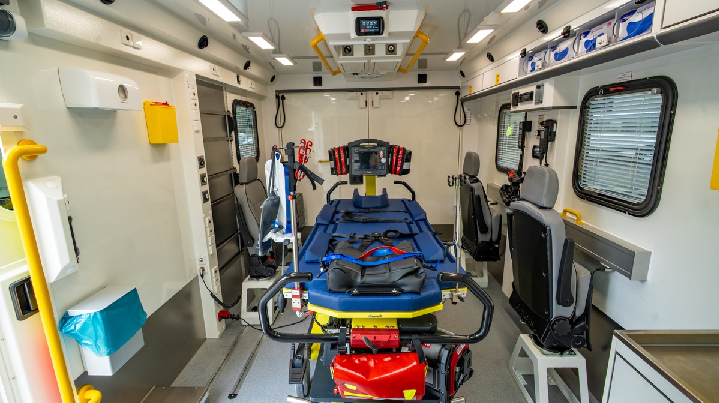 Feuerwehr Hannover stellt zwei neue Intensivtransportwagen in Dienst hannover03